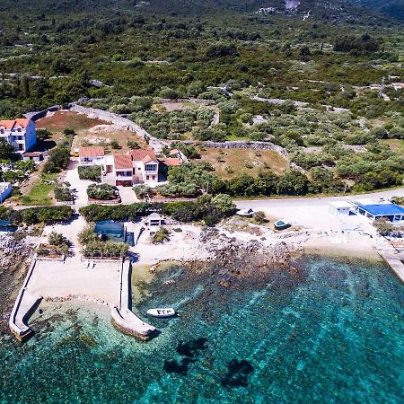 Apartmani Tonko Račišće Bagian luar foto