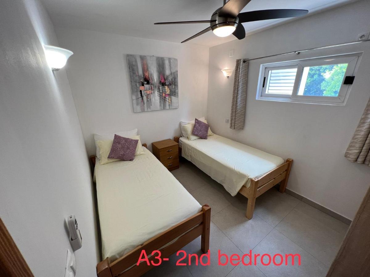 Apartmani Tonko Račišće Bagian luar foto