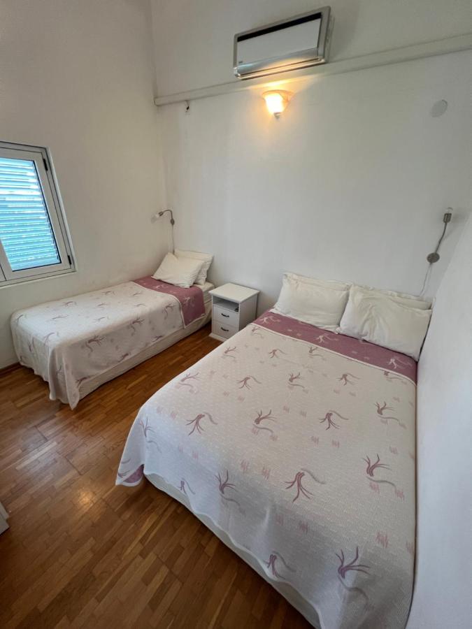 Apartmani Tonko Račišće Bagian luar foto
